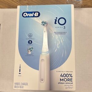 Oral-B iO Series 3 Rechargeable Toothbrush